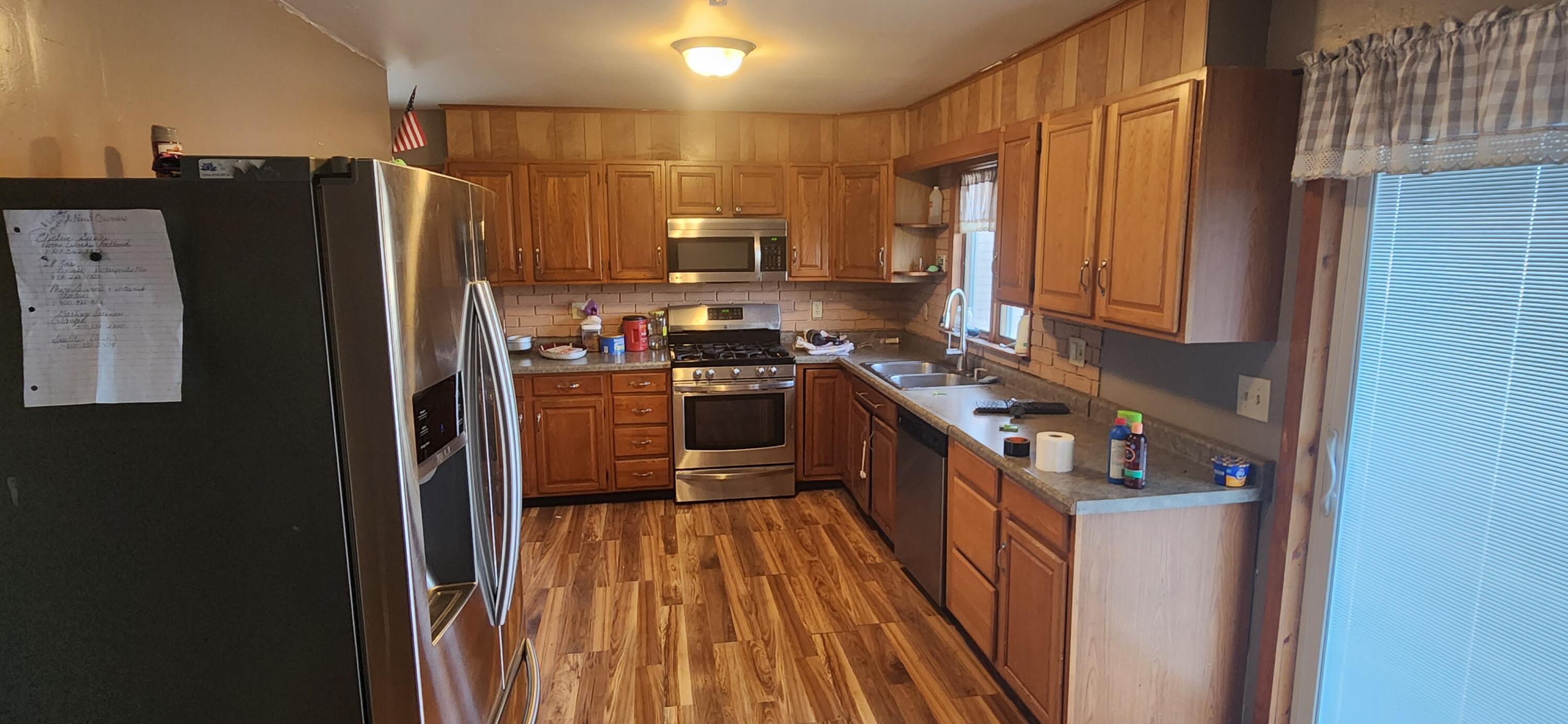 9755 Borden Road Hubbardston, MI 48845 - Photo 3 of 10 1000003002