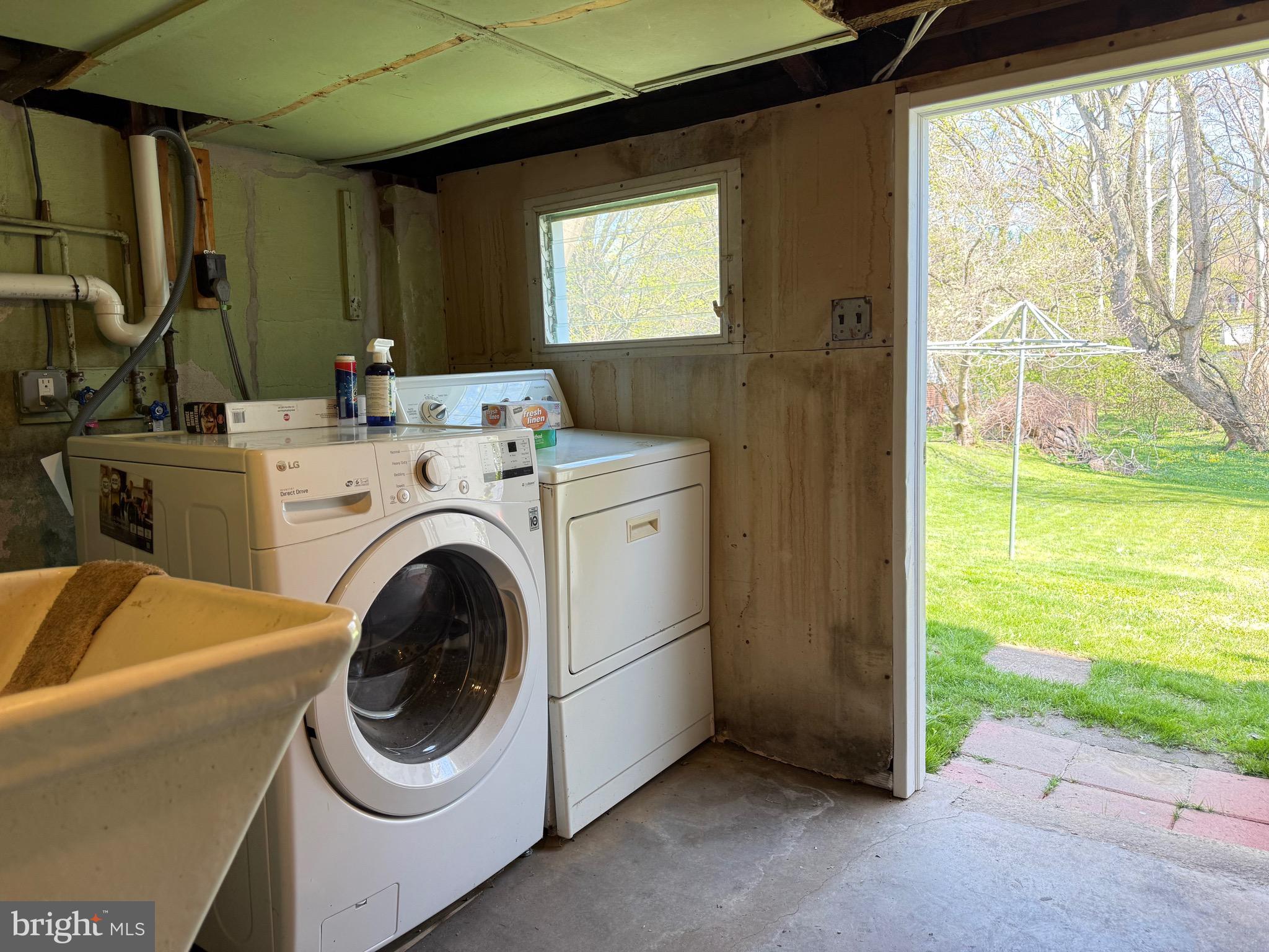 505 Ryers Avenue Cheltenham, PA 19012 - Photo 21 of 34 1st floor tenant laundry hookup