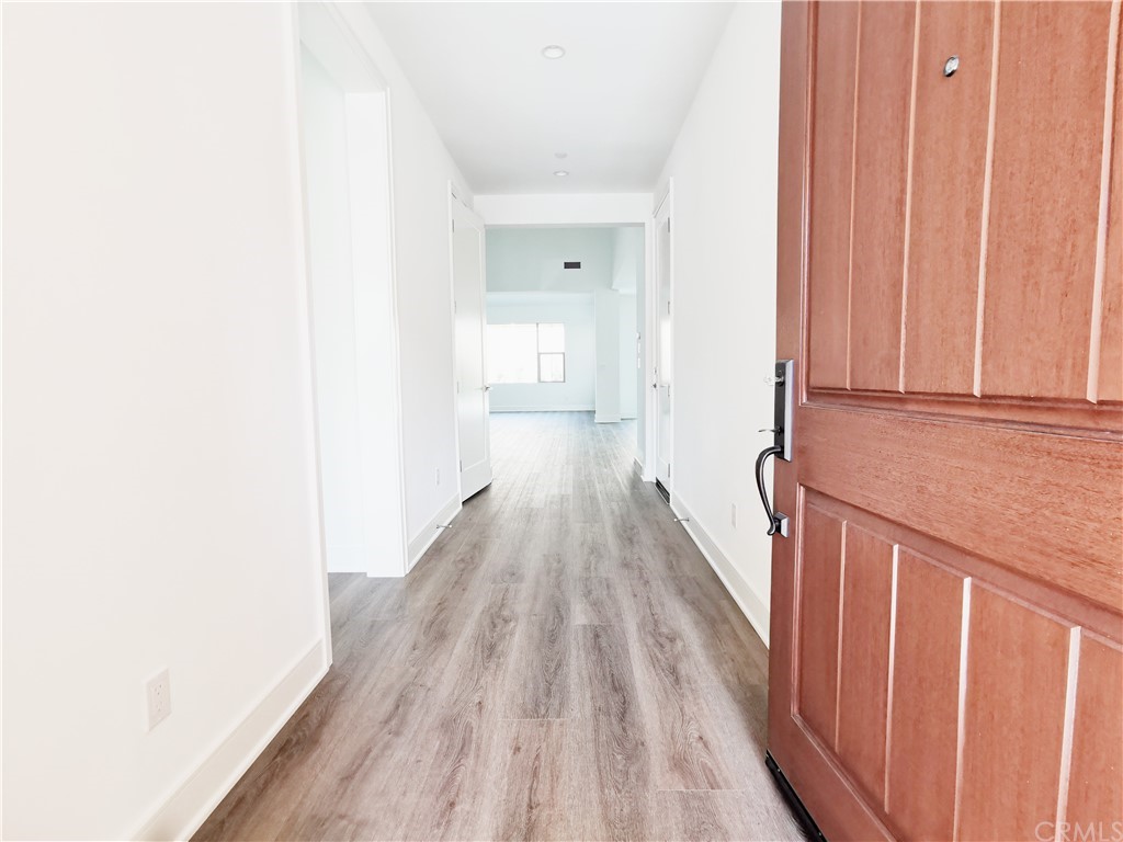 128 Abalone Irvine, CA 92620 - Photo 3 of 35