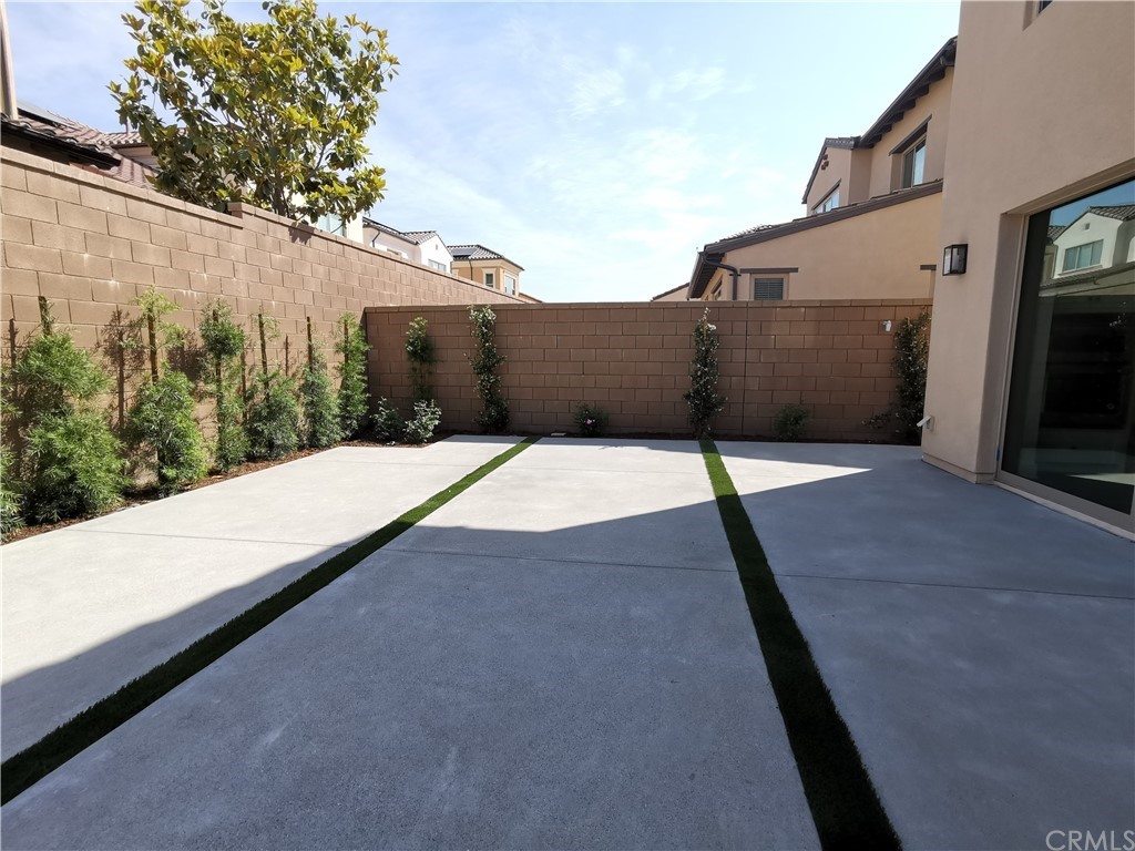 128 Abalone Irvine, CA 92620 - Photo 29 of 35