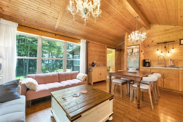 $450,000 | 30 Knox Mountain Road, Ossipee, NH 03814