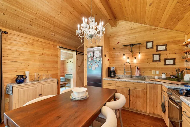 $450,000 | 30 Knox Mountain Road, Ossipee, NH 03814