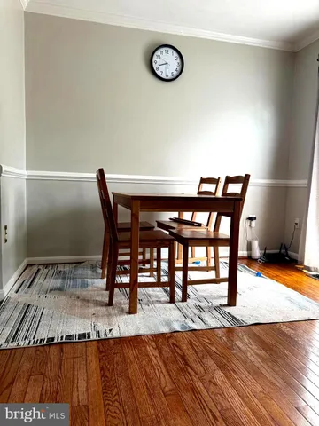 $1,890 | 15219 Valley Stream Drive, Woodbridge, VA 22191