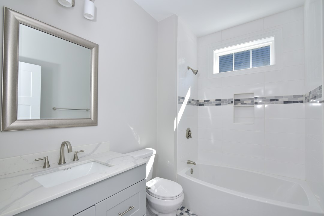 29 Sunset Lk Circle Coventry, RI 02816 - Photo 13 of 28