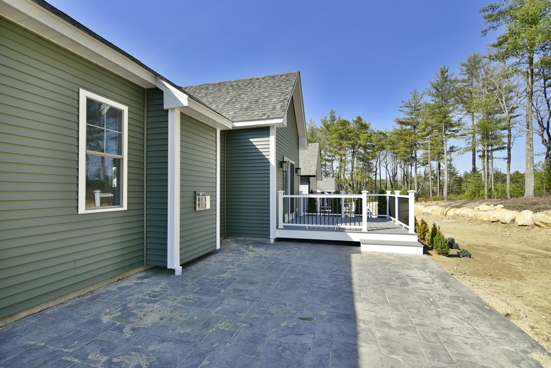 29 Sunset Lk Circle Coventry, RI 02816 - Photo 26 of 28