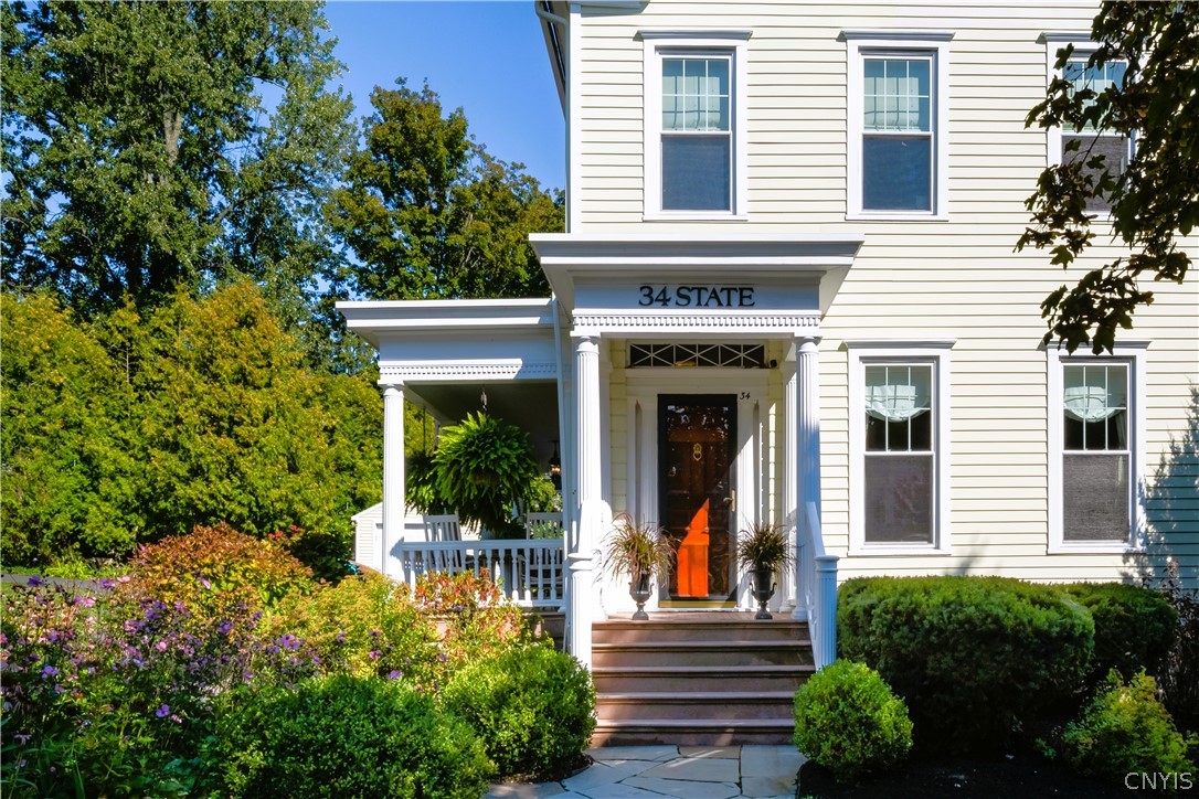 34 State Street Skaneateles, NY 13152 - Photo 1 of 44