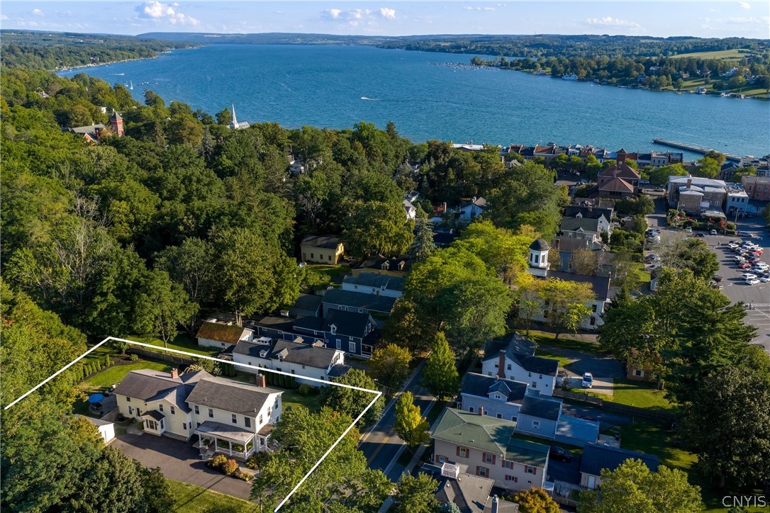 34 State Street Skaneateles, NY 13152 - Photo 2 of 44