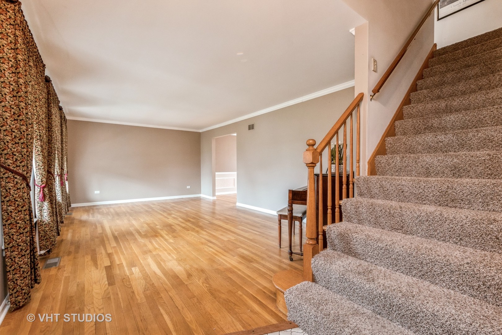2849 Willow Road Homewood, IL 60430 - Photo 3 of 15 a view of entryway and hall with wooden floor