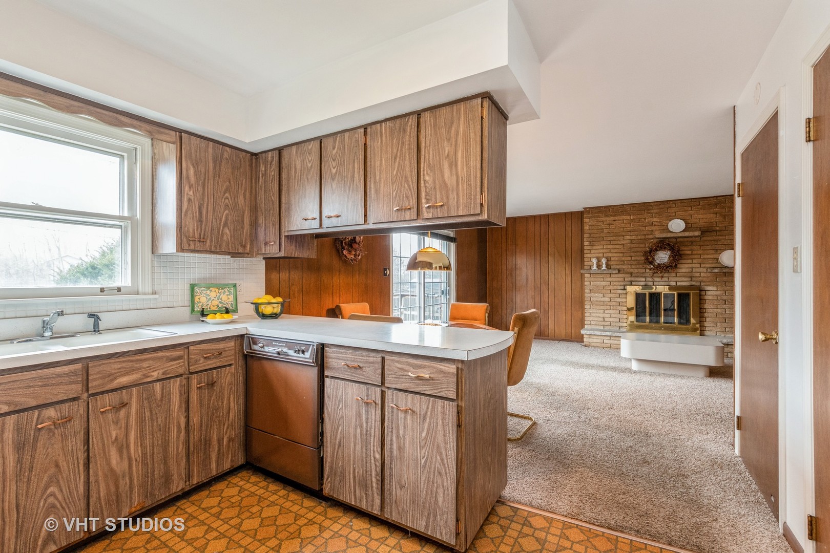 2849 Willow Road Homewood, IL 60430 - Photo 4 of 15