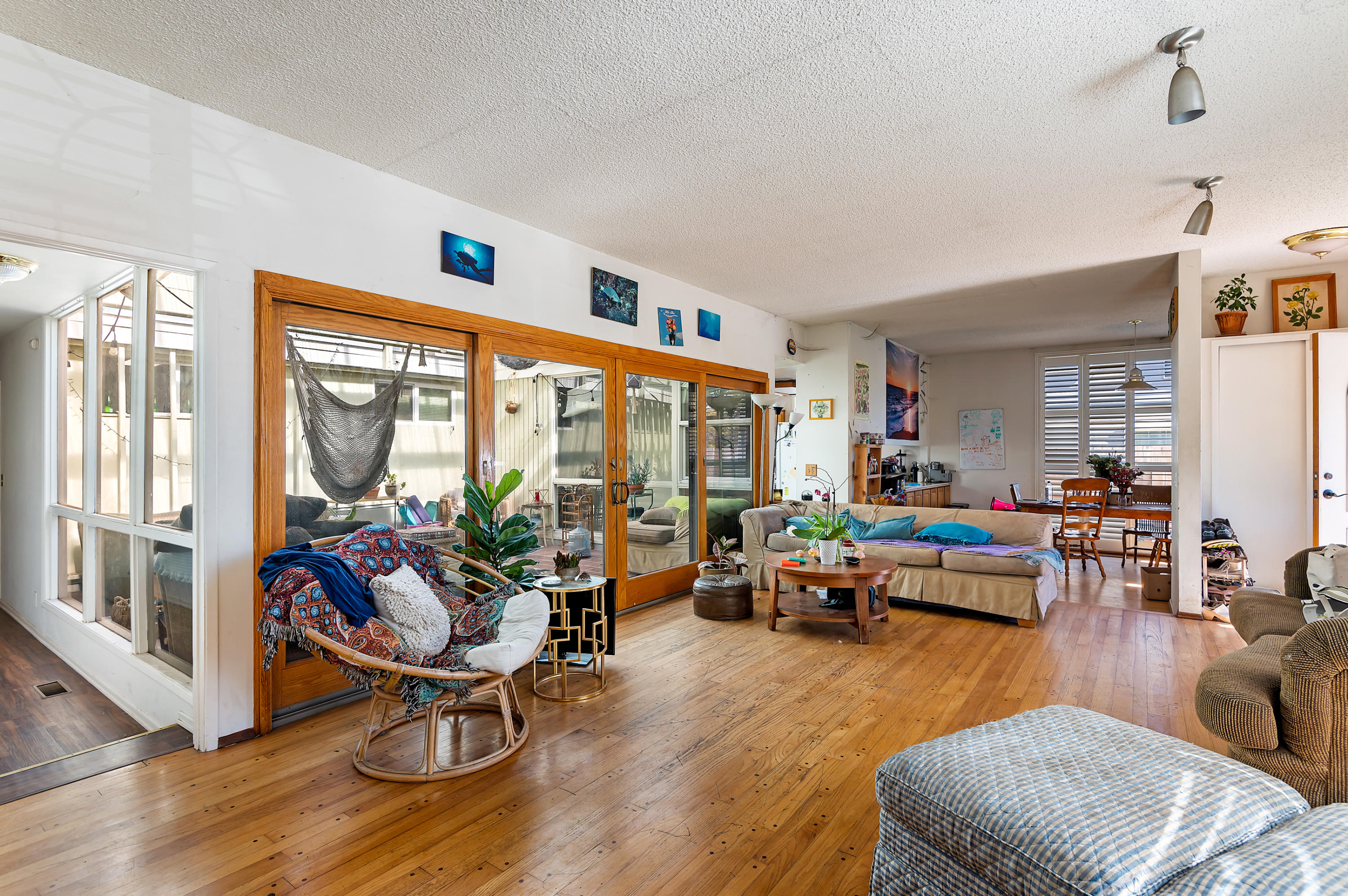 6894 Pasado Road Goleta, CA 93117 - Photo 3 of 18 Living Area