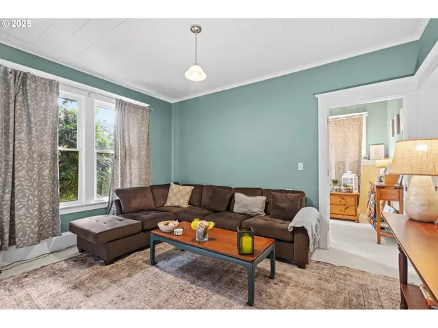 $574,900 | 1306 B Street, Washougal, WA 98671