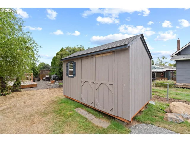 $574,900 | 1306 B Street, Washougal, WA 98671