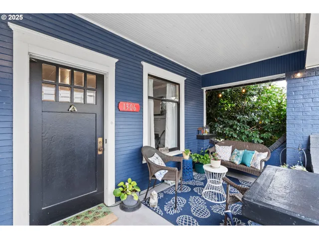 $574,900 | 1306 B Street, Washougal, WA 98671