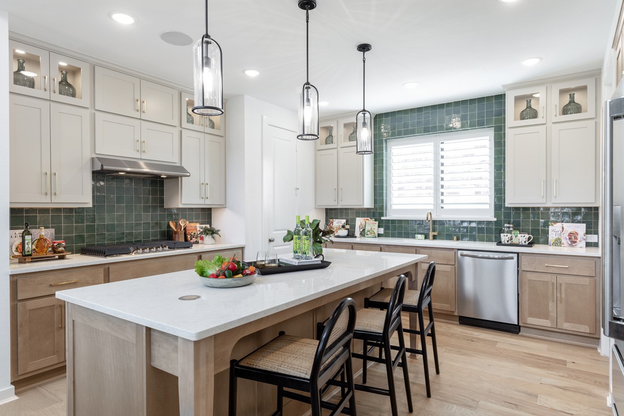 5507 Mango Blfs Street Manvel, TX 77578 - Photo 2 of 49 Kitchen