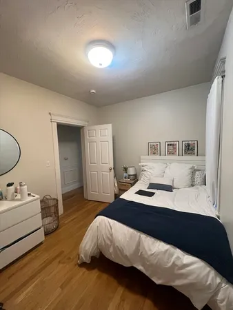 $5,000 | 190 L Street, Unit 3, Boston, MA 02127