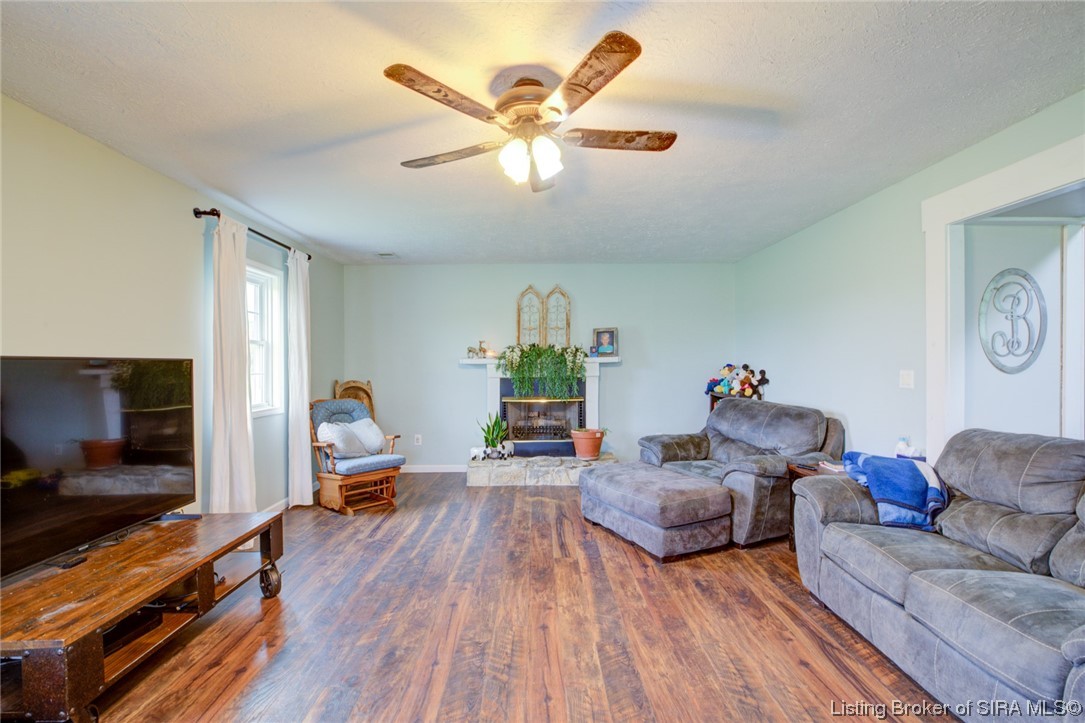 6606 North Marshall Road Campbellsburg, IN 47108 - Photo 8 of 35