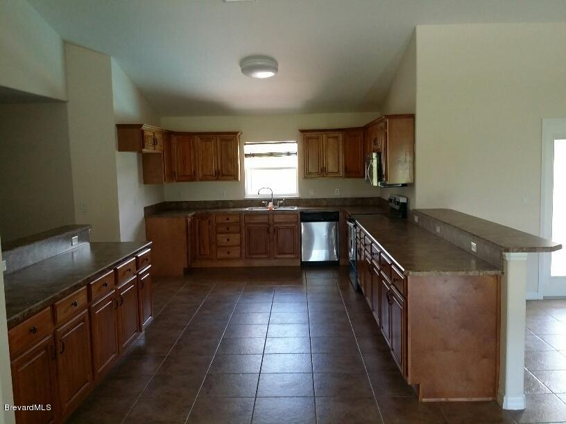 3335 Burkholm Road Mims, FL 32754 - Photo 4 of 28 20140709_133318_resized