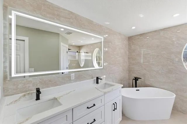 $399,000 | 12 Providence Lane, Palm Coast, FL 32164