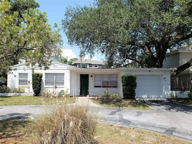 $3,300 | 707 South Lois Avenue, Tampa, FL 33609