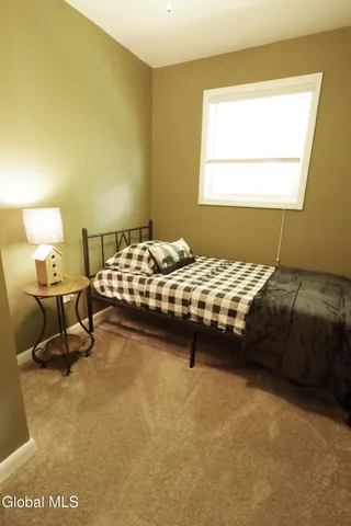 $1,170,000 | 23 Star Glint Way, Schroon Lake, NY 12870