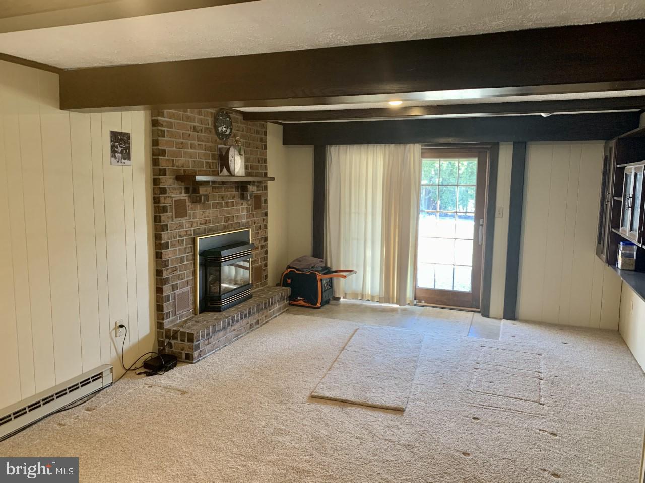 322 Egle Road Reading, PA 19601 - Photo 7 of 30 Downstairs Great Room w/Gas Fireplace.