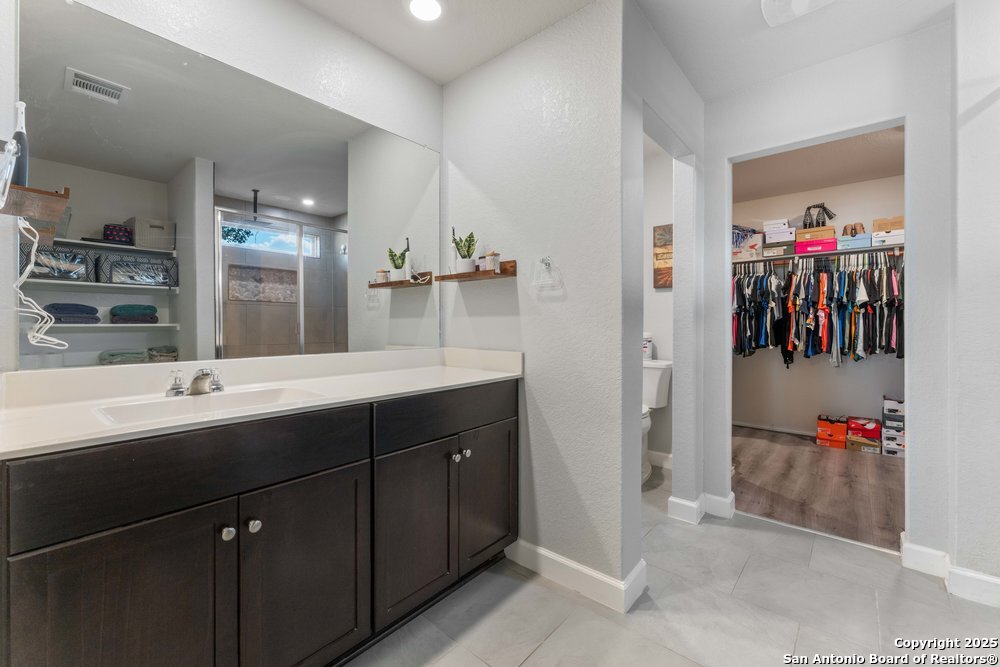 829 Margay Loop Seguin, TX 78155 - Photo 18 of 29