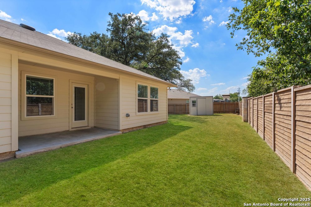 829 Margay Loop Seguin, TX 78155 - Photo 24 of 29
