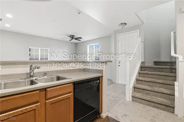 $2,200 | 939 Wembly Hills Place, Henderson, NV 89011