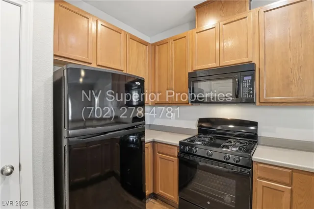 $2,200 | 939 Wembly Hills Place, Henderson, NV 89011