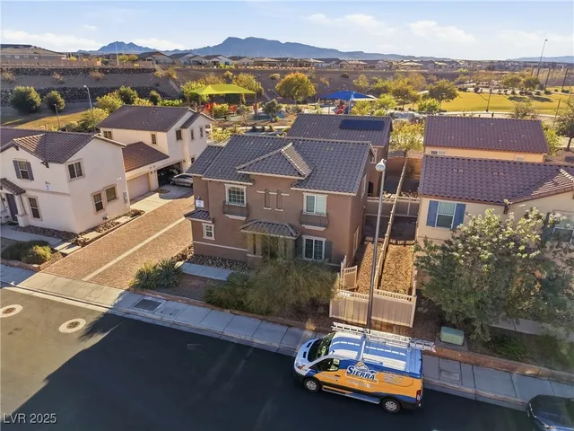 $2,200 | 939 Wembly Hills Place, Henderson, NV 89011