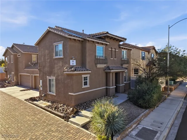 $2,200 | 939 Wembly Hills Place, Henderson, NV 89011