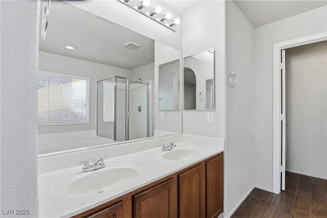 $2,200 | 939 Wembly Hills Place, Henderson, NV 89011