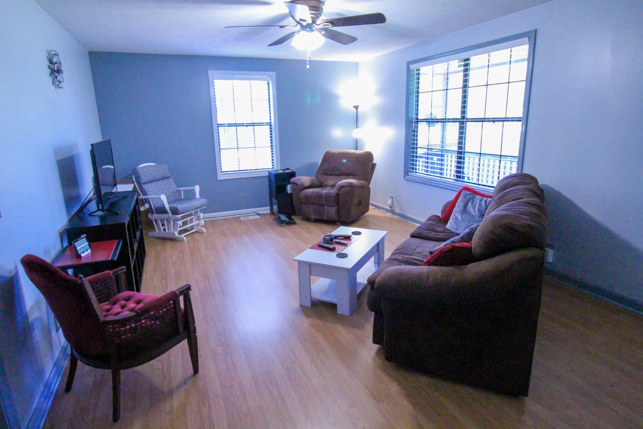 2628 Gideon Road Greenbrier, TN 37073 - Photo 13 of 40 a living room with furniture a chandelier and a window