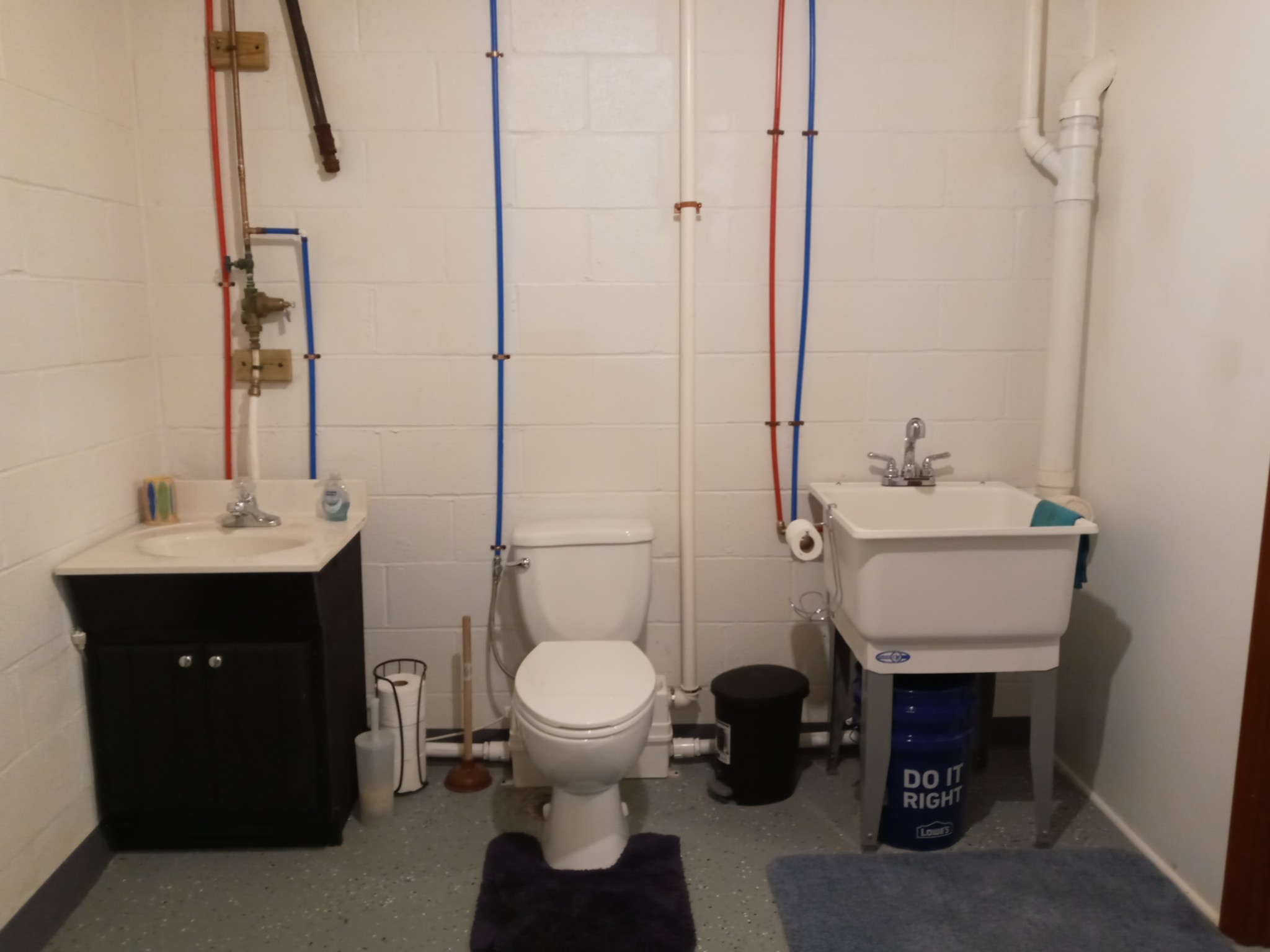 2628 Gideon Road Greenbrier, TN 37073 - Photo 28 of 40 a bathroom with a sink toilet and a mirror