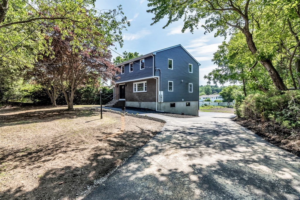 53 Walnut Street Saugus, MA 01906 - Photo 2 of 39