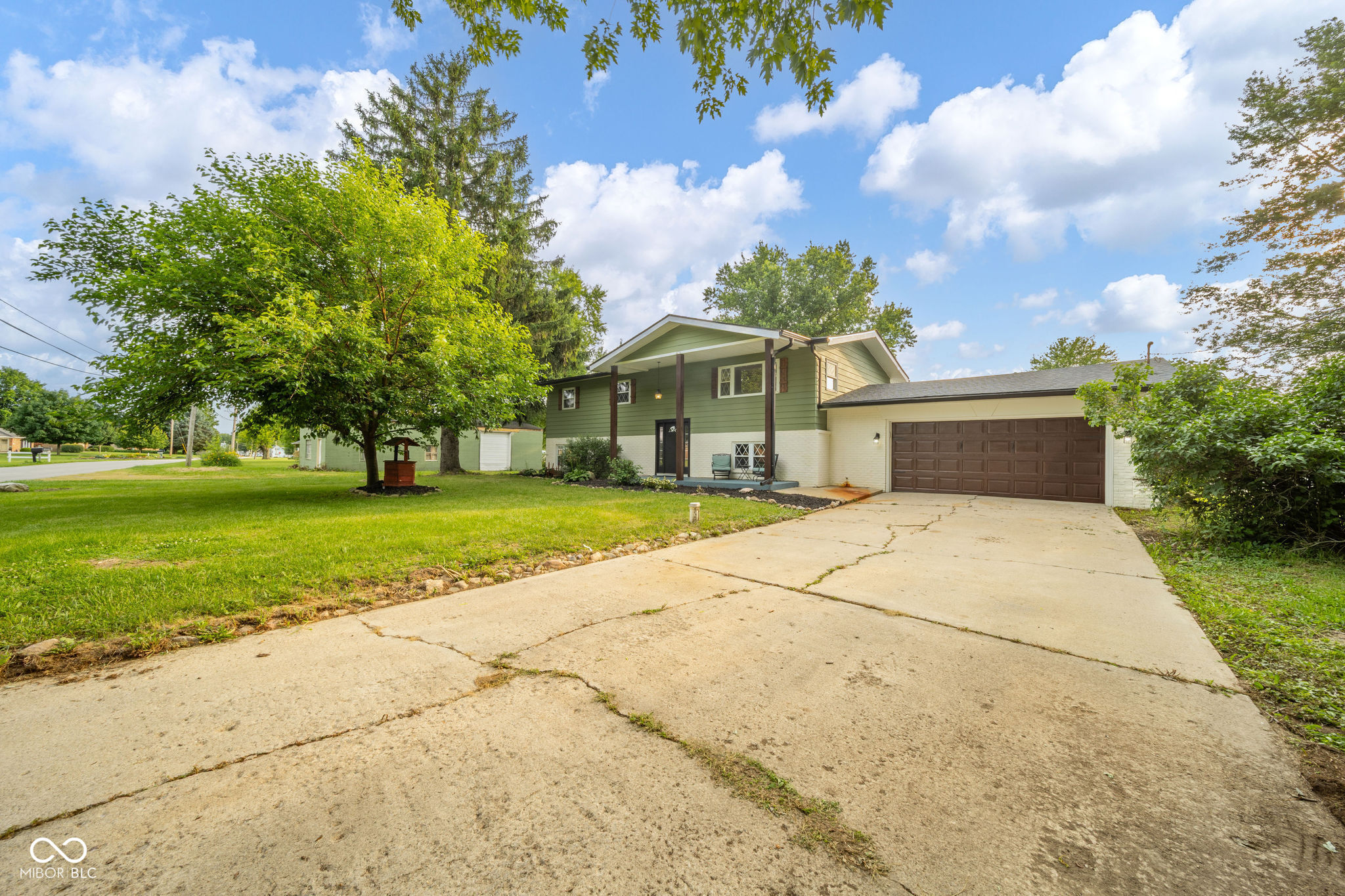 9161 North Raider Road Middletown, IN 47356 - Photo 3 of 29
