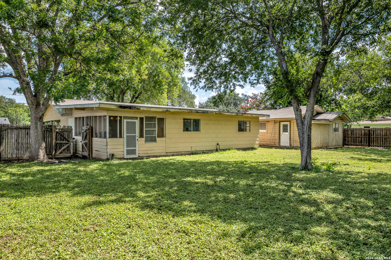 170 Sinclair Road San Antonio, TX 78222 - Photo 5 of 29