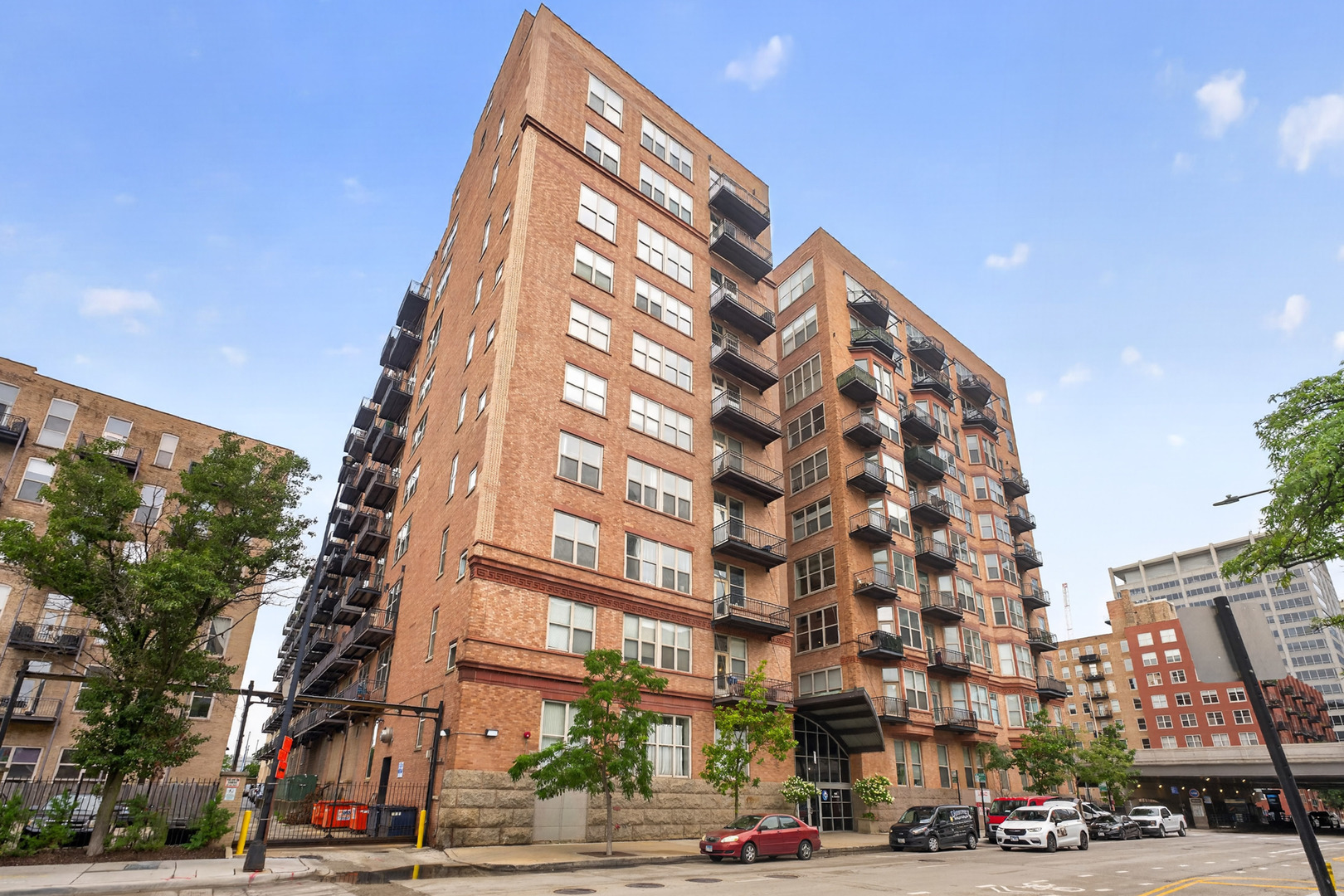 500 South Clinton Street, Unit 1013 Chicago, IL 60607 - Photo 1 of 21 Gallery Image 1