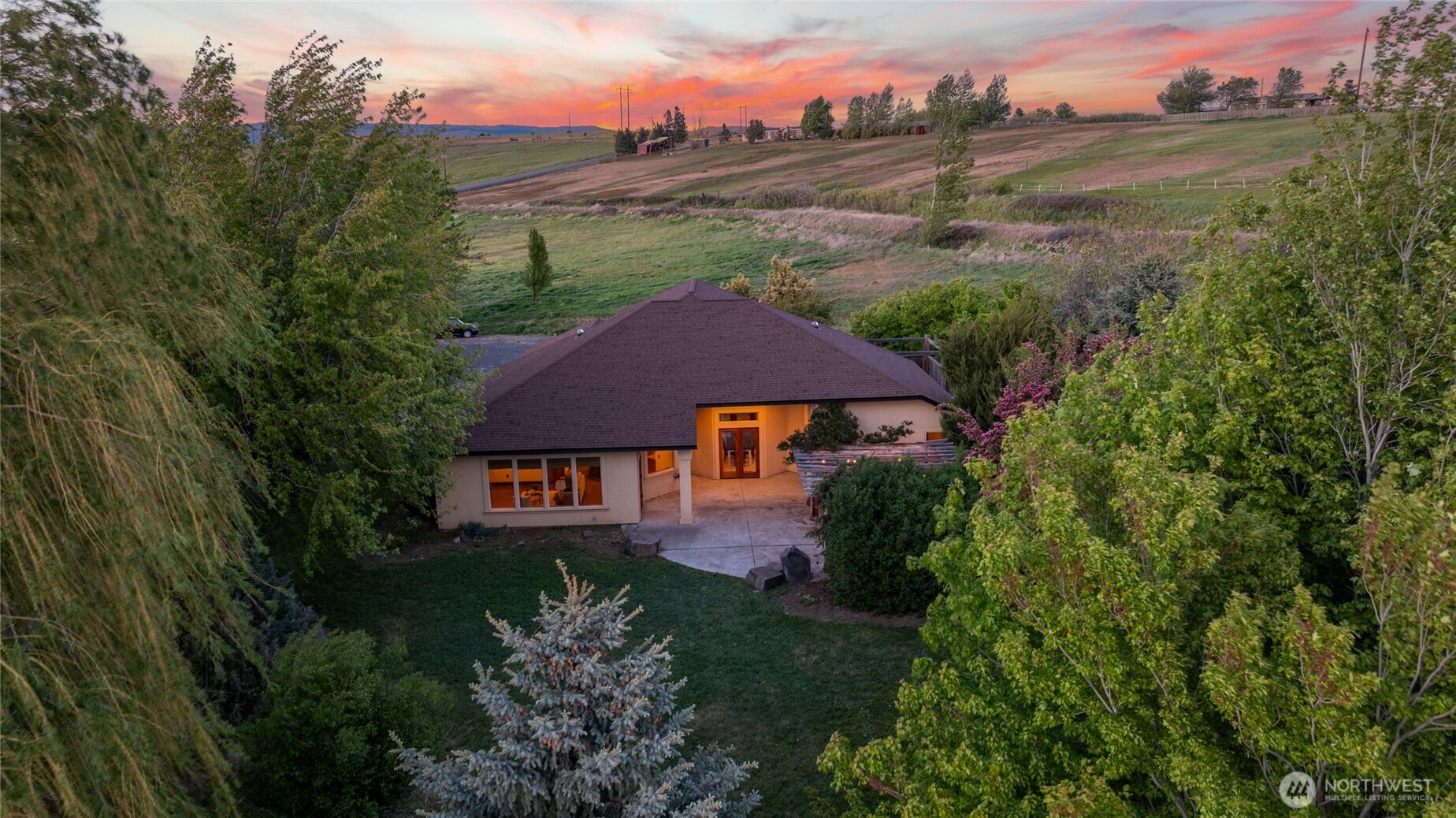 3350 Hungry Junction Road Ellensburg, WA 98926 - Photo 1 of 40 Gallery Image 1