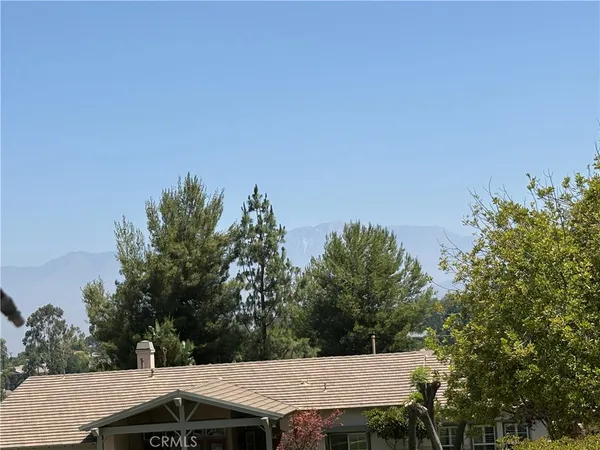 $4,595 | 524 Golden W Drive, Redlands, CA 92373