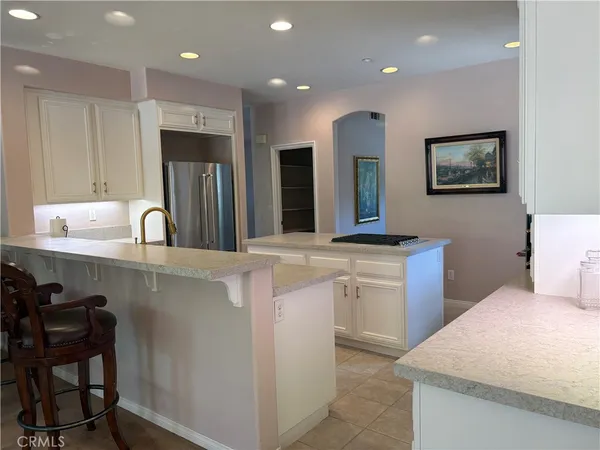 $4,595 | 524 Golden W Drive, Redlands, CA 92373