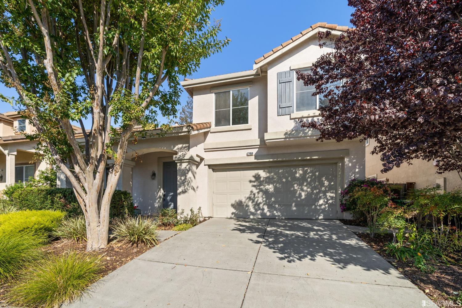 27450 Hemlock Ranch Road Hayward, CA 94544 - Photo 3 of 42