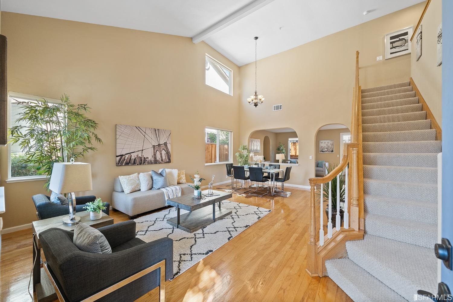27450 Hemlock Ranch Road Hayward, CA 94544 - Photo 5 of 42