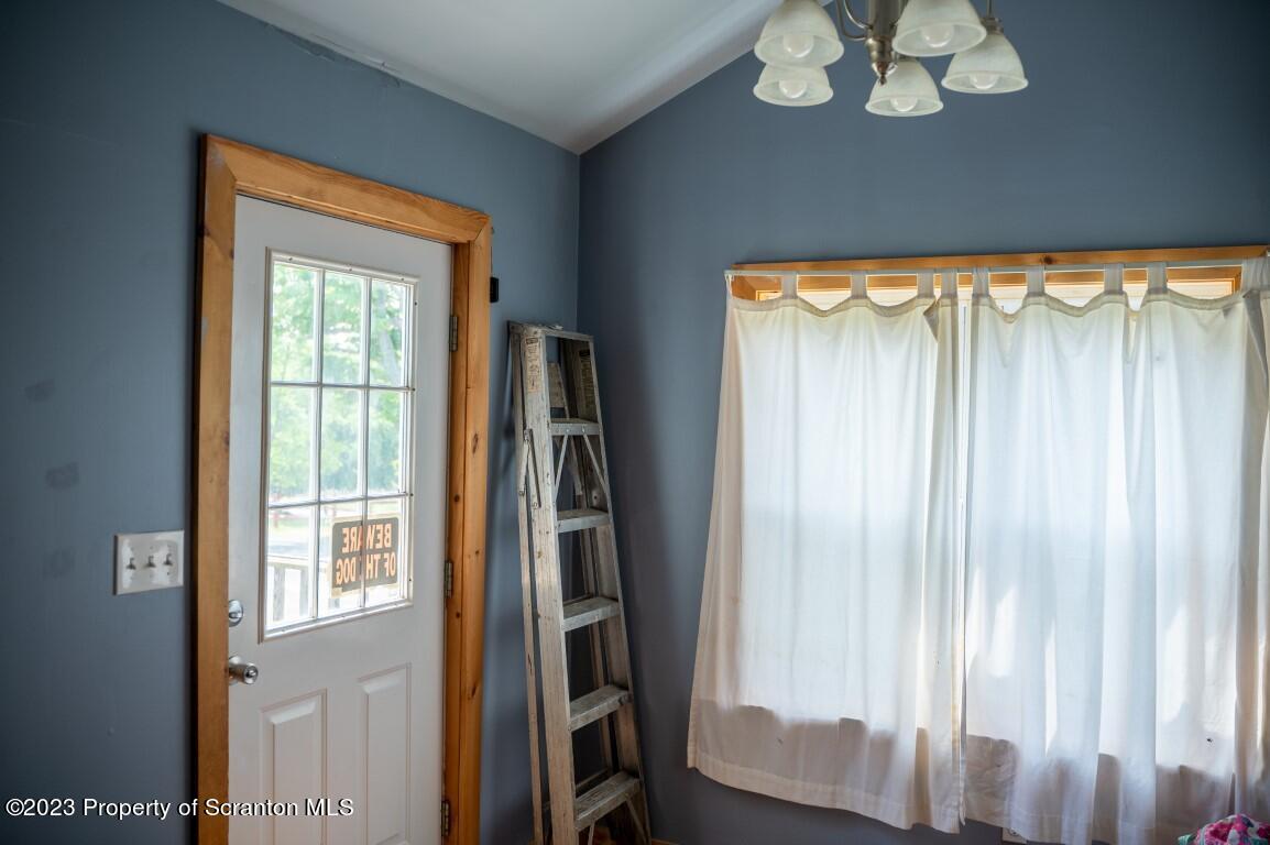 645 Purdy Road Dalton, PA 18414 - Photo 9 of 42