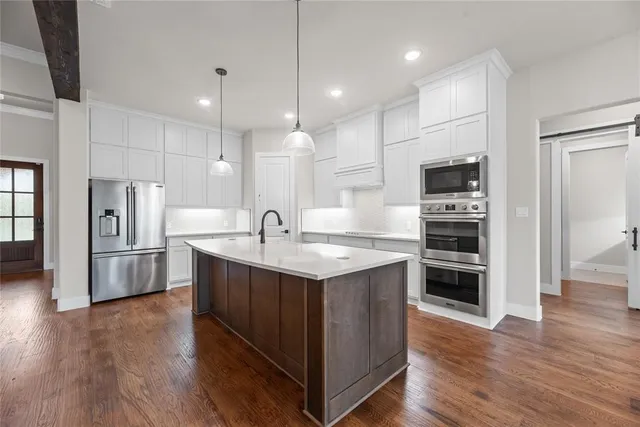 $675,050 | 1010 Julian Drive, Van Alstyne, TX 75495