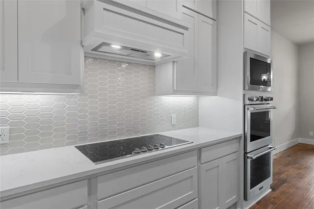 $675,050 | 1010 Julian Drive, Van Alstyne, TX 75495