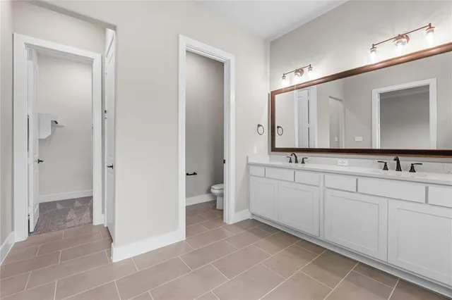 $675,050 | 1010 Julian Drive, Van Alstyne, TX 75495