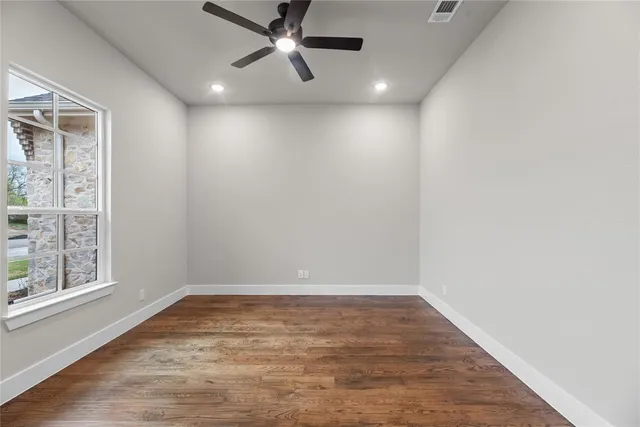 $675,050 | 1010 Julian Drive, Van Alstyne, TX 75495