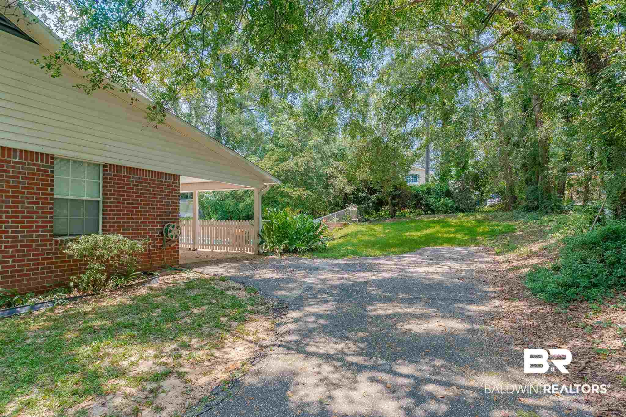 138 Fairway Drive Daphne, AL 36526 - Photo 32 of 34