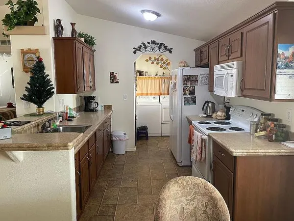 $207,000 | 5568 East 34th Place, Yuma, AZ 85365